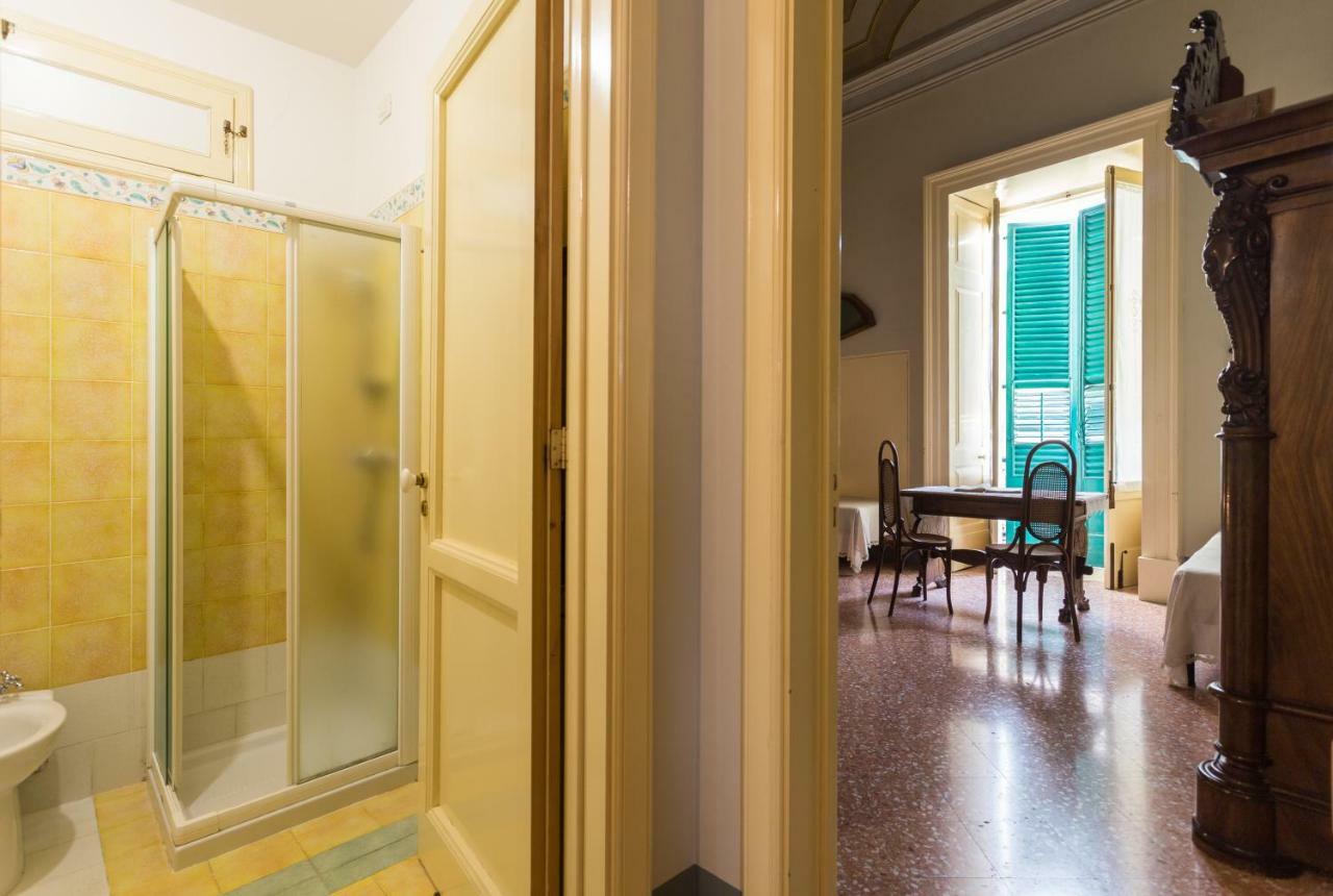 Palazzo Leuzzi B&B Galatone Εξωτερικό φωτογραφία