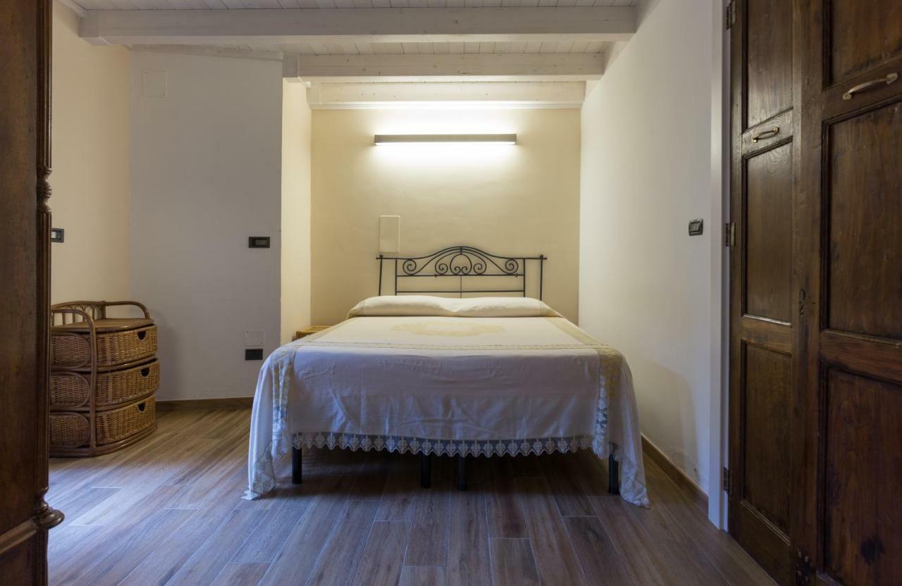 Palazzo Leuzzi B&B Galatone Εξωτερικό φωτογραφία