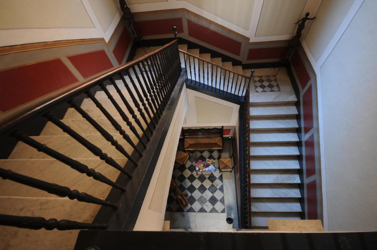 Palazzo Leuzzi B&B Galatone Εξωτερικό φωτογραφία
